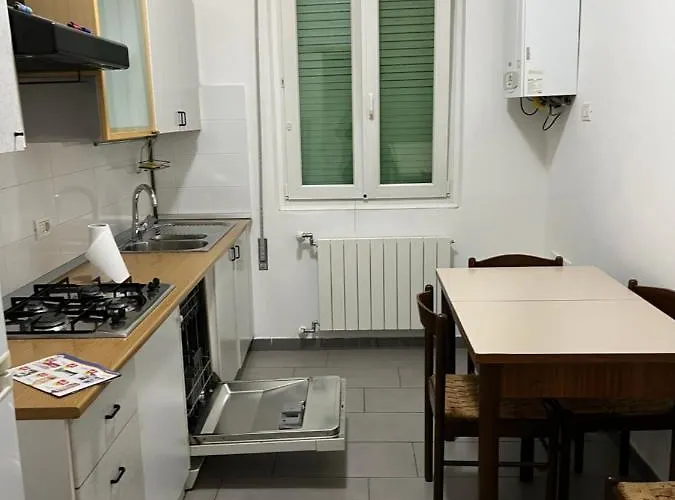 Bentivoglio 109 Ξενοδοχείο *